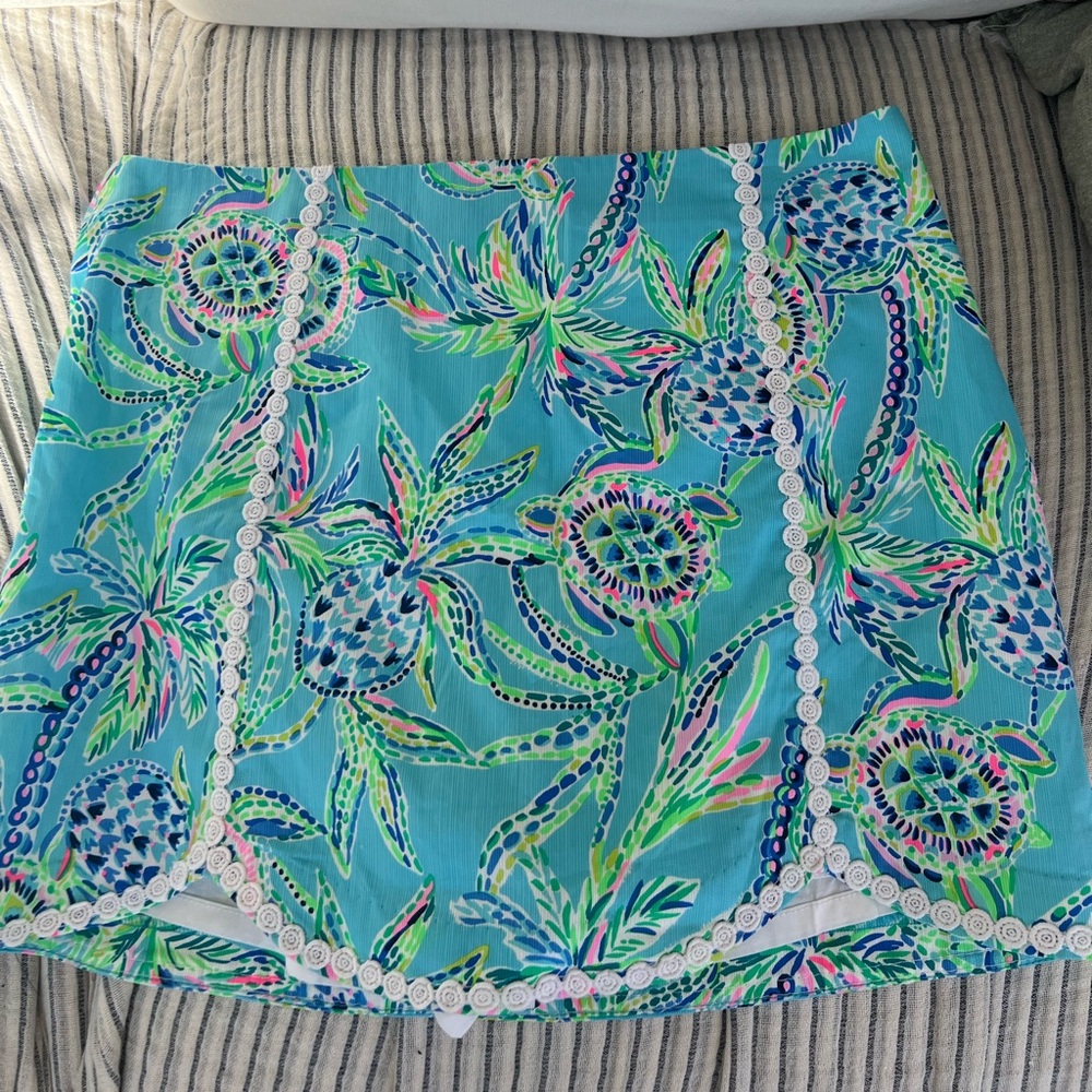 Lilly Pulitzer Patty Skort Bermuda Blue Turtle Pattern Size 16